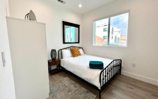 Hollywood Art Gallery House - Iconic LA Views