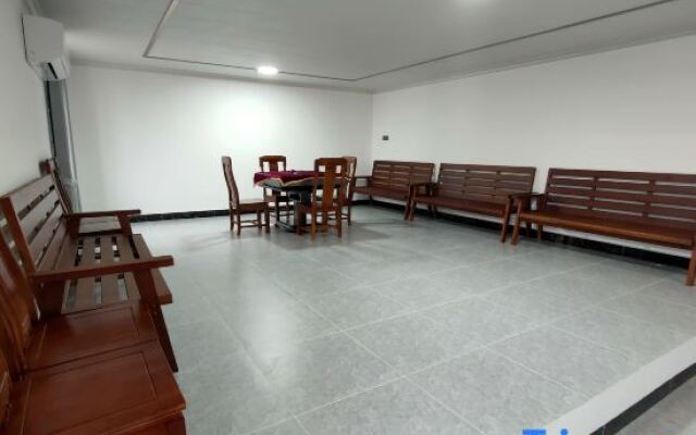 Mingyuan Hot Spring Holiday Villa (Qingyuan Qingxin Wenquan Branch)