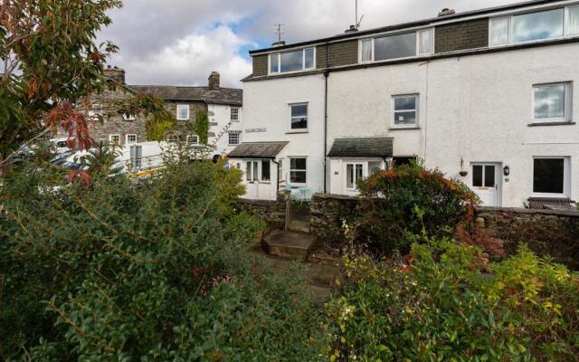 Look Far - 4BR - 2BA - Fabulous Views - Ambleside