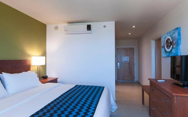 Holiday Inn Express Cabo San Lucas by IHG