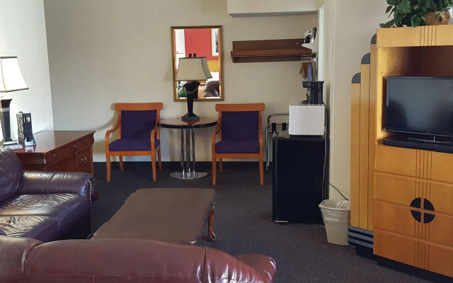 The Metropolitan Inn