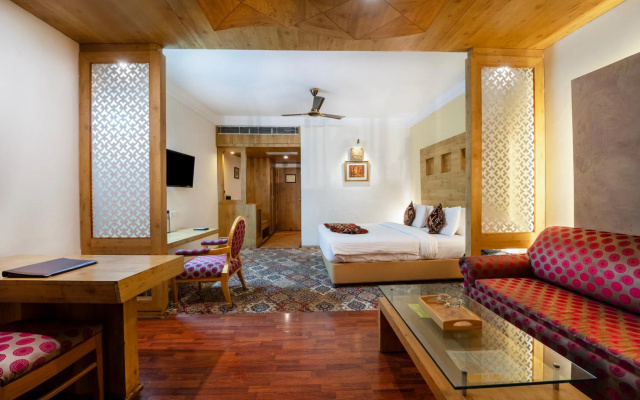 KC Residency – Guest Rooms – Katra