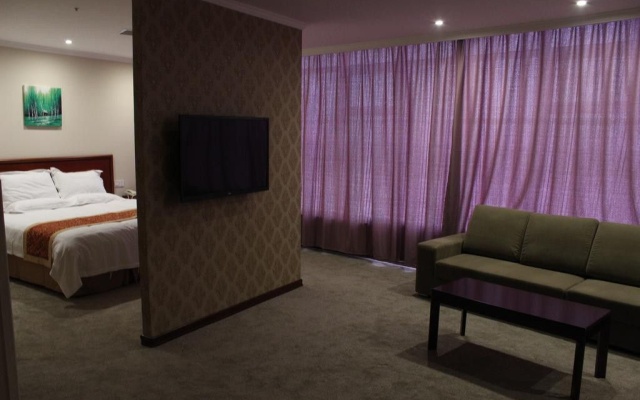 GreenTree Inn Shanghai Hongqiao International Airport Songhong Road Express Hotel – Guest Rooms – Shanghai