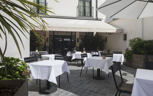Hotel FRANQ
