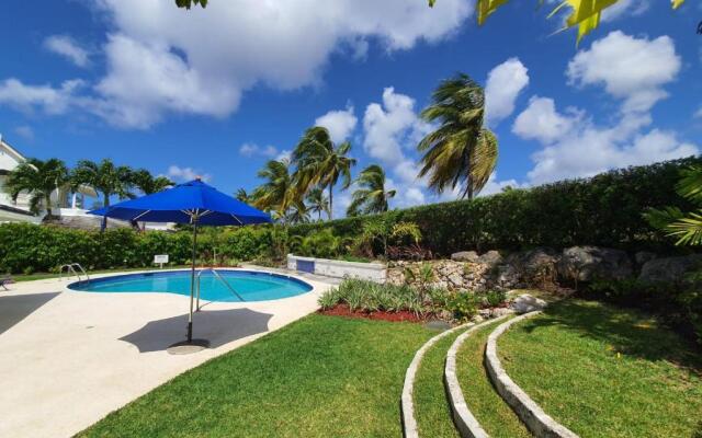 Coconut Grove 8 Luxury Villa by Island Villas