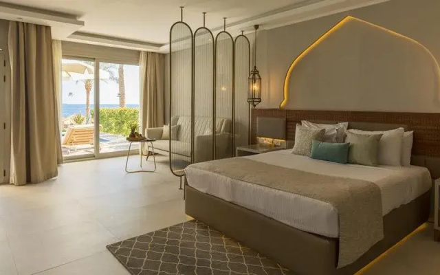 Posh Club by SUNRISE Diamond Beach