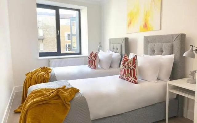 Modern Stylish 2 bedroom 2 Bath Apts.