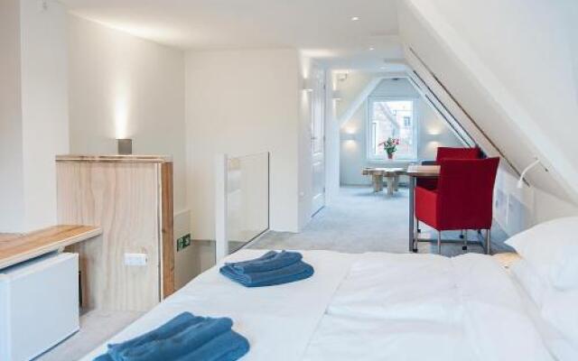 JorDam Loft Bed & Coffee