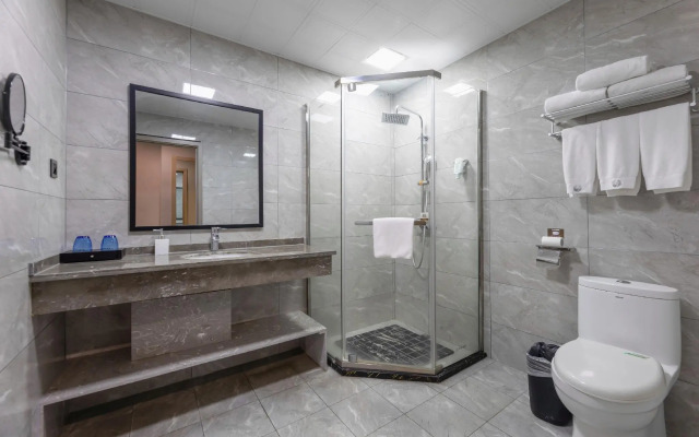 GYA Hotel (Tongxiang Century Avenue)
