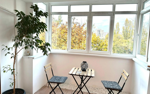 Vintage Bucharest apartment