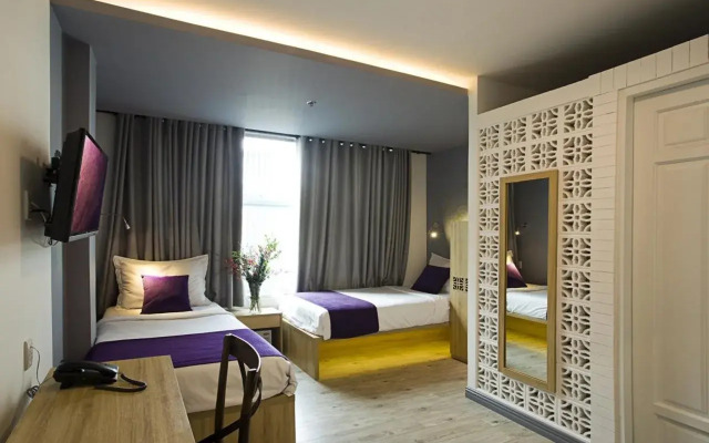 Town House 23 Saigon Hotel - Hostel