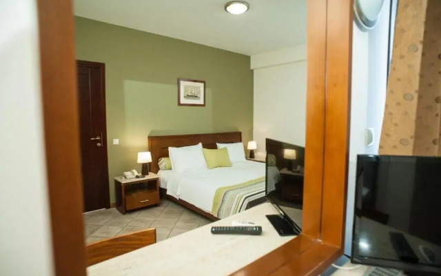 Aigli Hotel