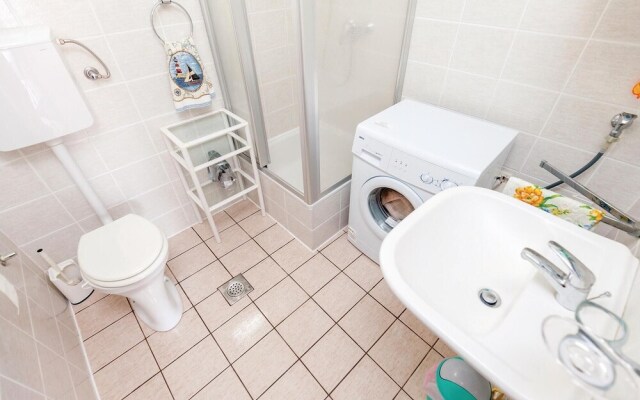 Nice Home in Selce With Wifi and 3 Bedrooms