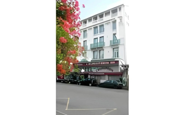 hotelImage