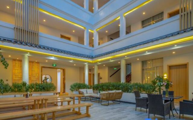 Yunduo Hotel (Lijiang Ancient City)