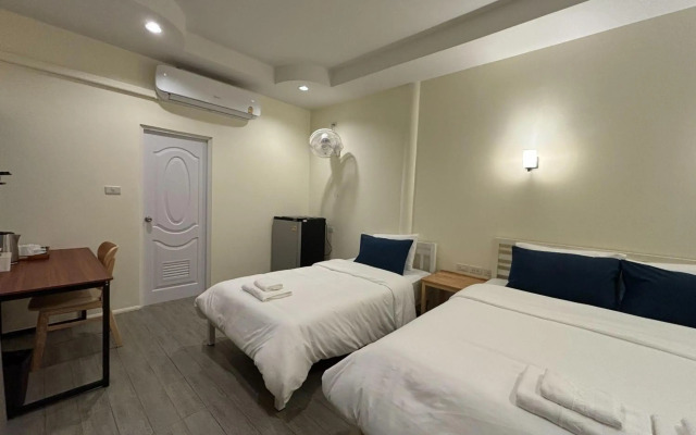 Mangoes Guesthouse