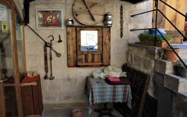Avilla Cave Hotel