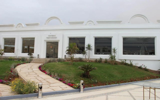 Old Vic Sharm Resort