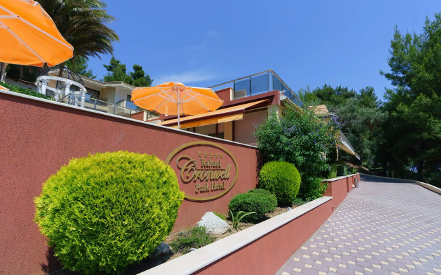 Greek Pride Cronwell Rahoni