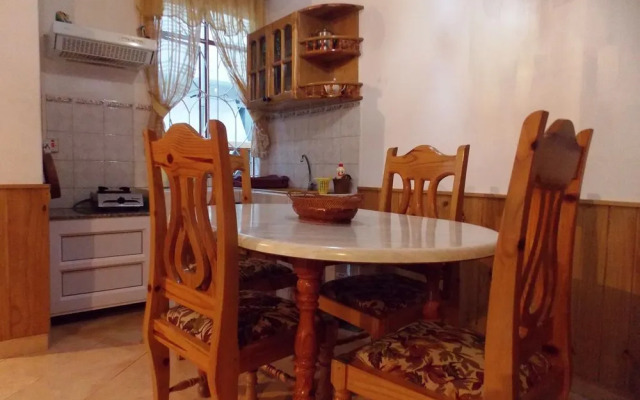 Le Manoir Guest House