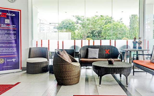 Townhouse OAK JP Hotel