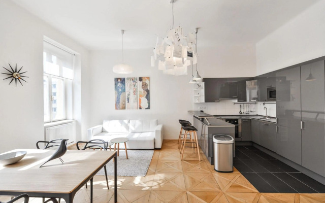 Kafka's Head Apartment