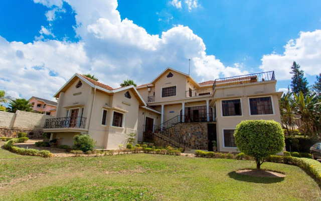 Golf Hills Residence Hotel