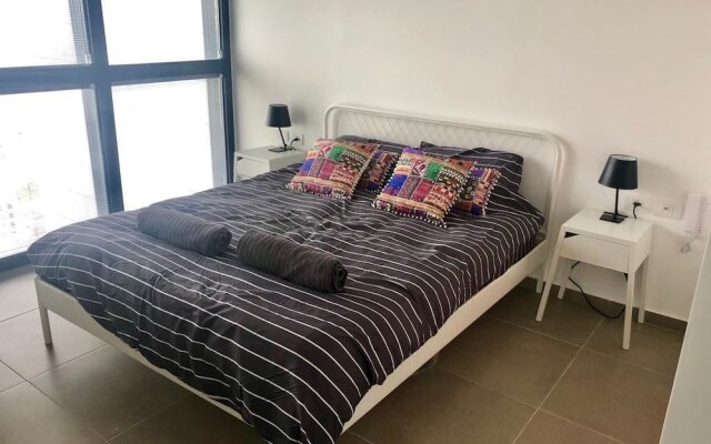 Luxury Apartment Best Location Beach View