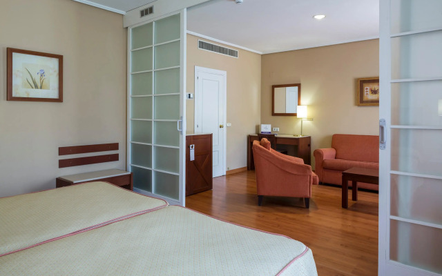 Hotel ILUNION Alcora Sevilla