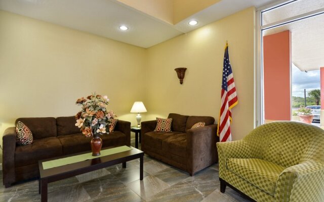 Econo Lodge Space Center