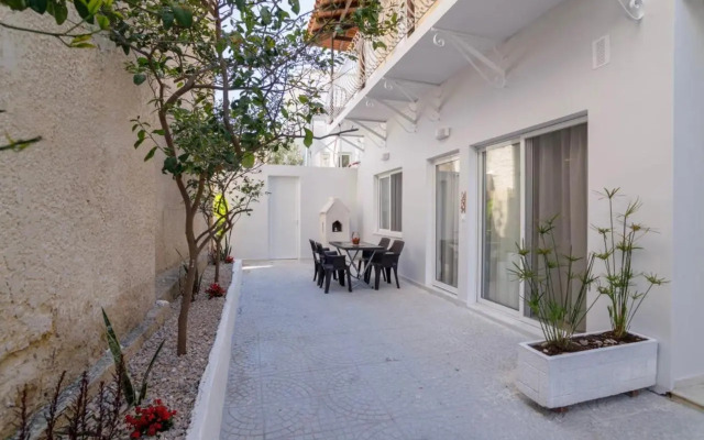 Old town luxury apartment