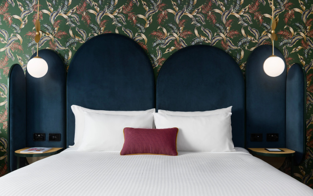 Ovolo Brisbane Fortitude Valley, a Wyndham Hotel