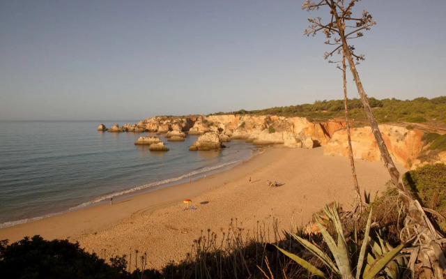 Interpass VAU Hotel & Apartaments