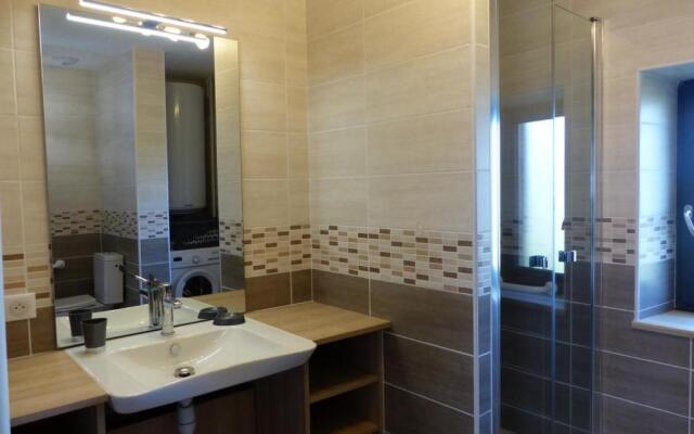 Gîte Isle-et-Bardais, 3 pièces, 6 personnes - FR-1-489-331