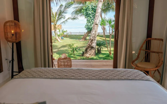 Villa Onu Mentawai – Guest Rooms – Katiet