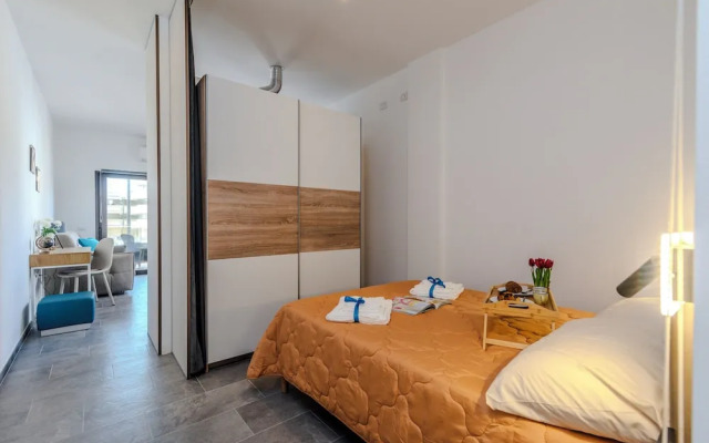 Always Traveling Near The City Center