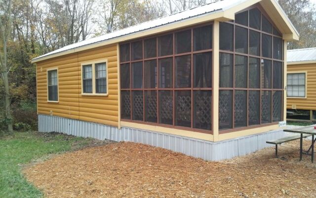 The Cabins at Shale Lake