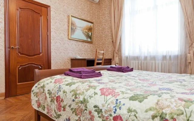 Апартаменты «LUXKV на Кудринской площади»