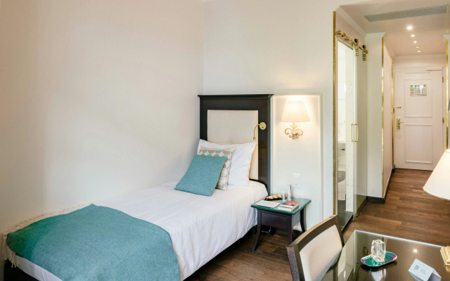 Grand Hotel Suisse Majestic, Autograph Collection – Guest Rooms – Montreux