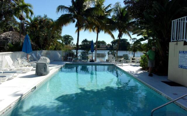 Marco Island Lakeside Inn