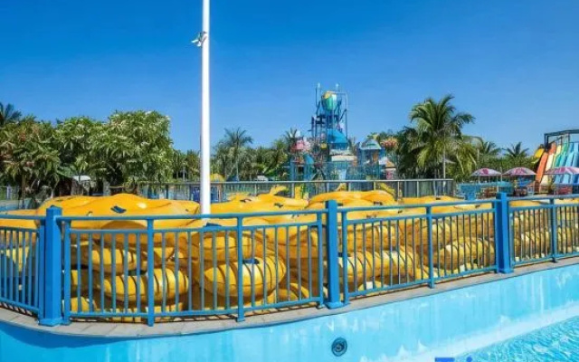 QionghaiBoAoYaZhouWanJiuzhouyang and Scene of Sea Holiday Mansion – Pool – Qionghai