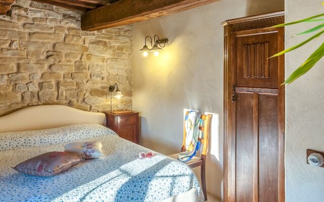 Casa del Mandorlo 8 Emma Villas