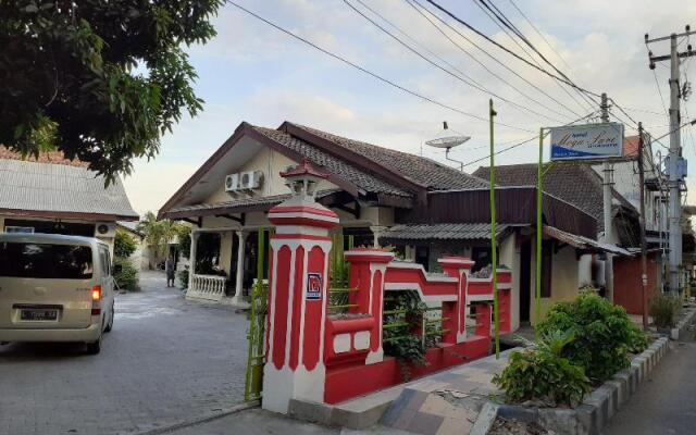 SPOT ON 2422 Hotel Moga Sari