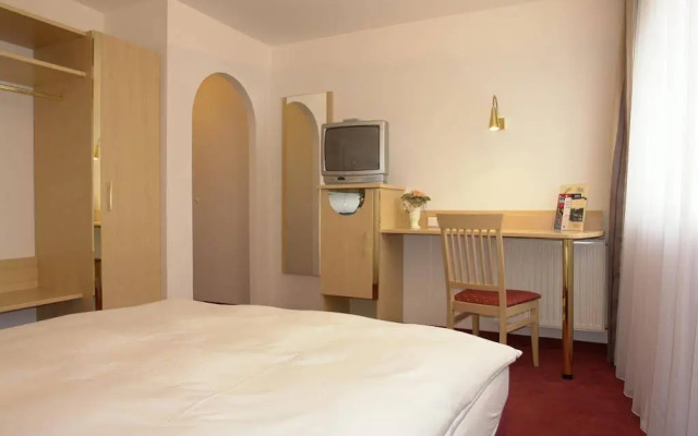 City Hotel garni Neu-Ulm
