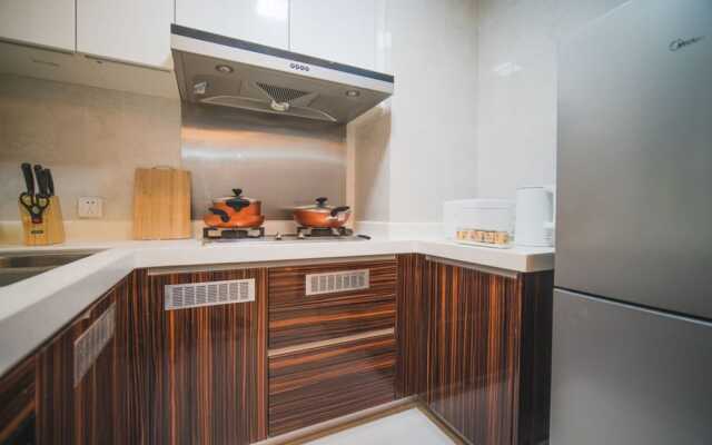 Locals Boutique Apartment Qianshan No.8