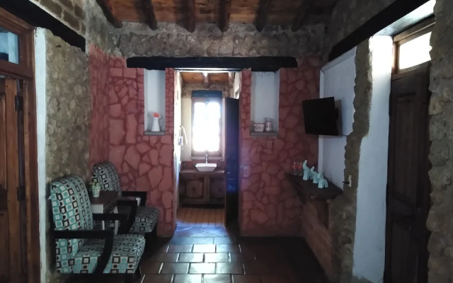 Hotel Hacienda Coyotes