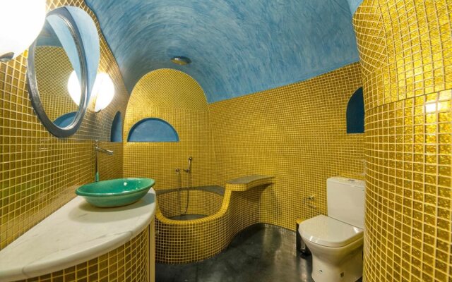 Chroma Suites