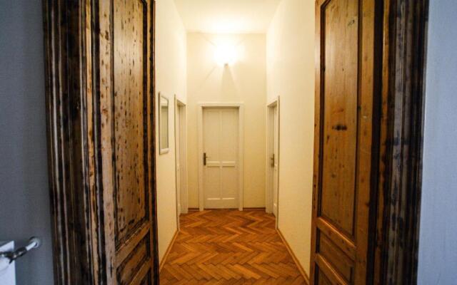 City Center Rooms