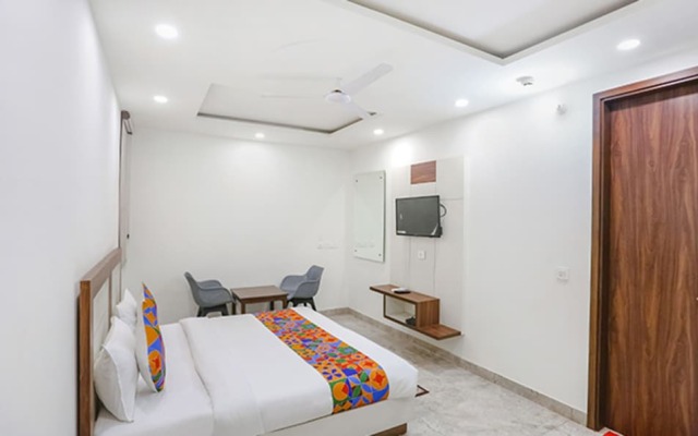 FabHotel Aerosky