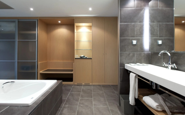 Hotel Món Sant Benet